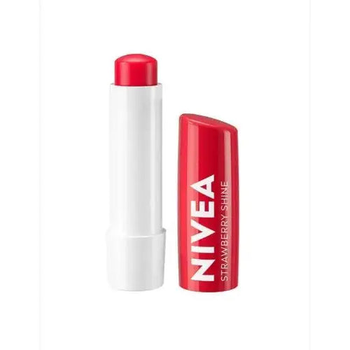 Balsam de Buze NIVEA Wild Cranberry 4,8g – hidratare intensă cu aromă de merișor sălbatic pentru buze moi și protejate toată ziua | GlamStoreBeauty